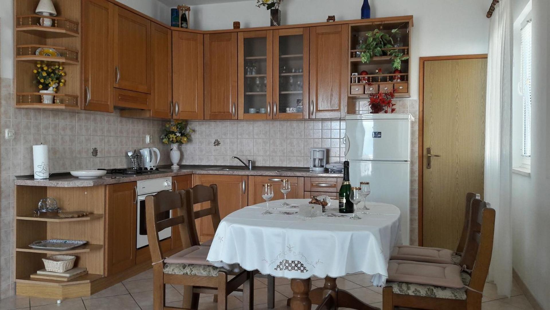 Apartment Juri Postira Luaran gambar